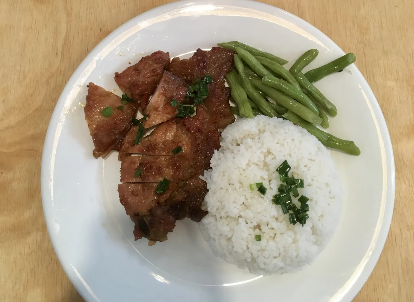 Friptură de porc cu orez (imagine orientativă)